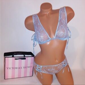 Victoria’s Secret Set Large Bralette with Medium Bottom New With Tags
